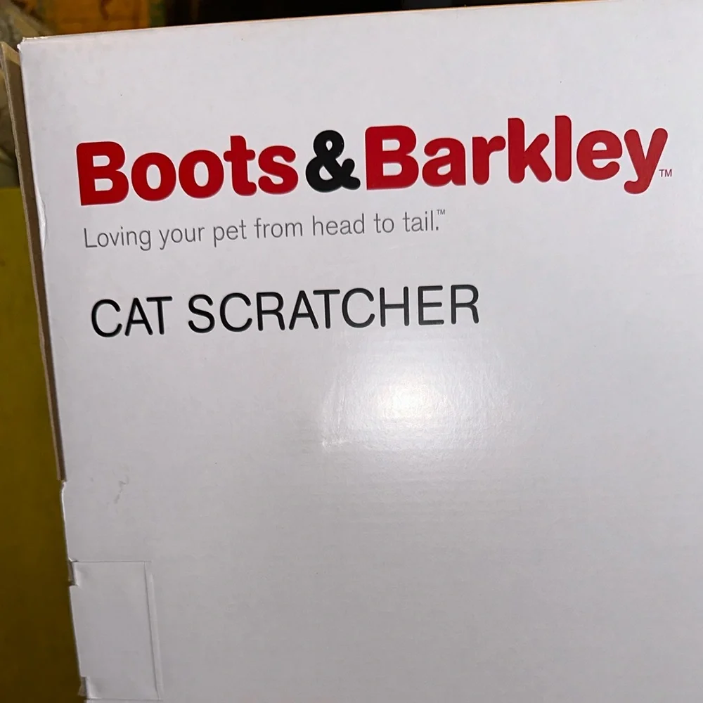 Boots & Barkley Cat House 2 Story Retro Spaceship Cat Scratcher With Bubble NEW‎